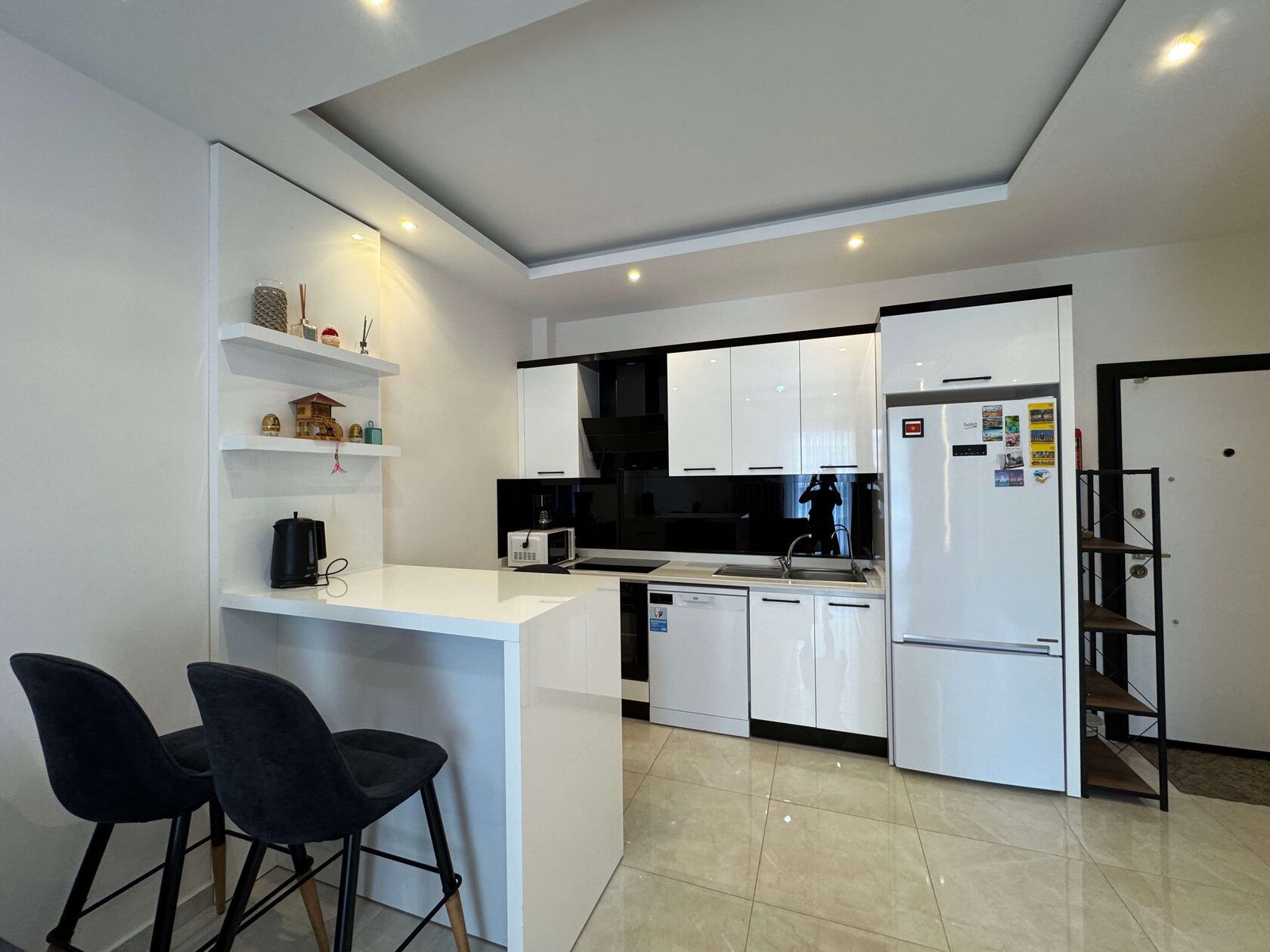 Furnished apartment for rent in Mahmutlar (Alanya), 1500 m to the sea