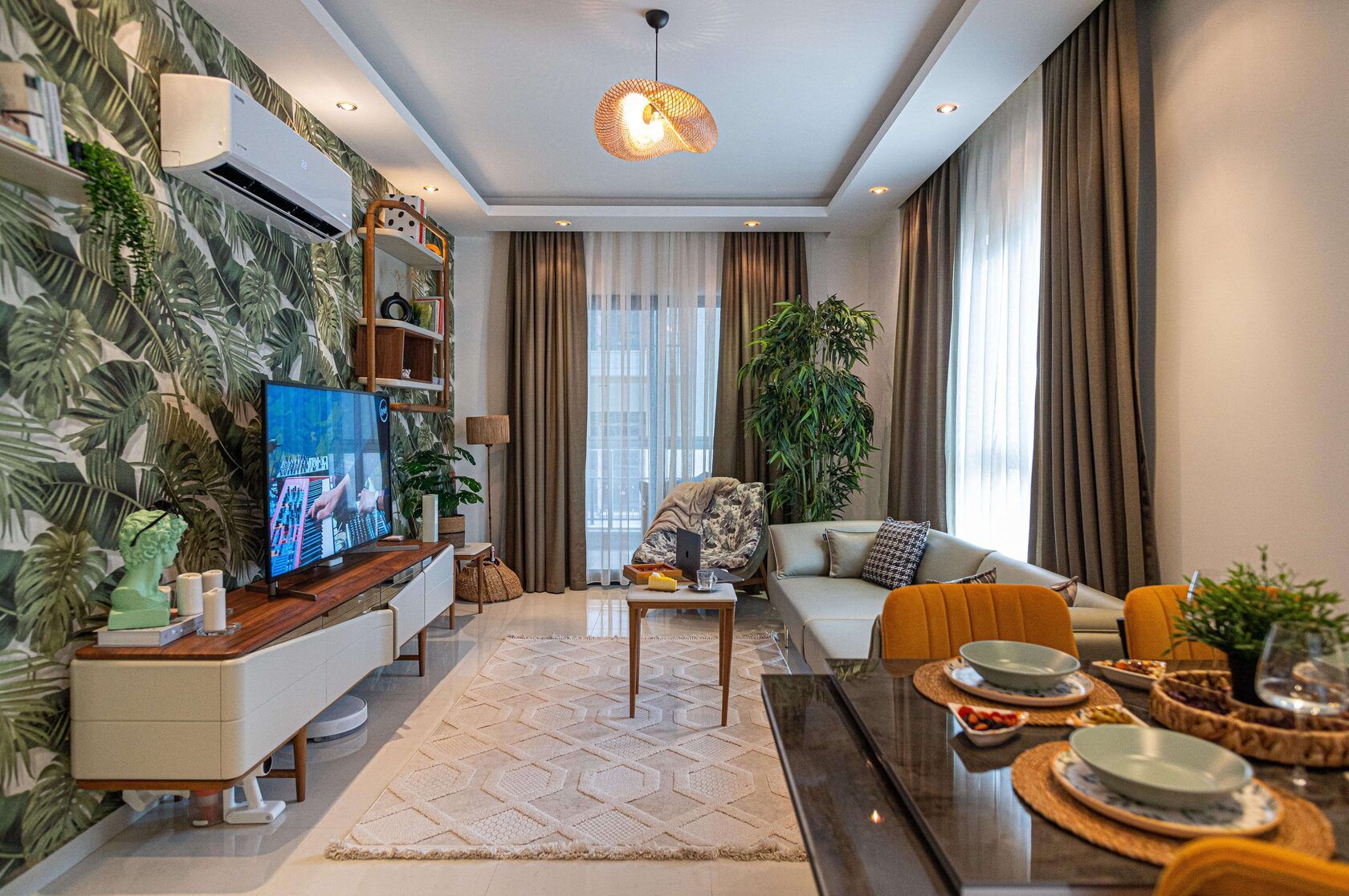 Mahmutlar (Alanya) eşyalı kiralık daire, denize 950 m